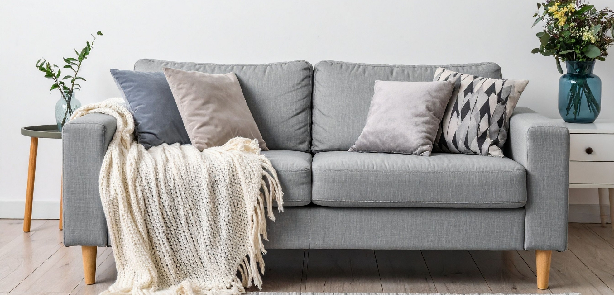 Kho Cube VN - Decor nhà đẹp - Sofa tạo điểm neo trong không gian căn phòng Kho Cube VN - Decor nhà đẹp - Sofa tạo điểm neo trong không gian căn phòng